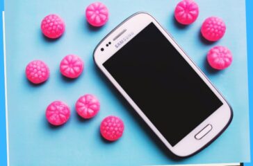 Mobile Phone 06